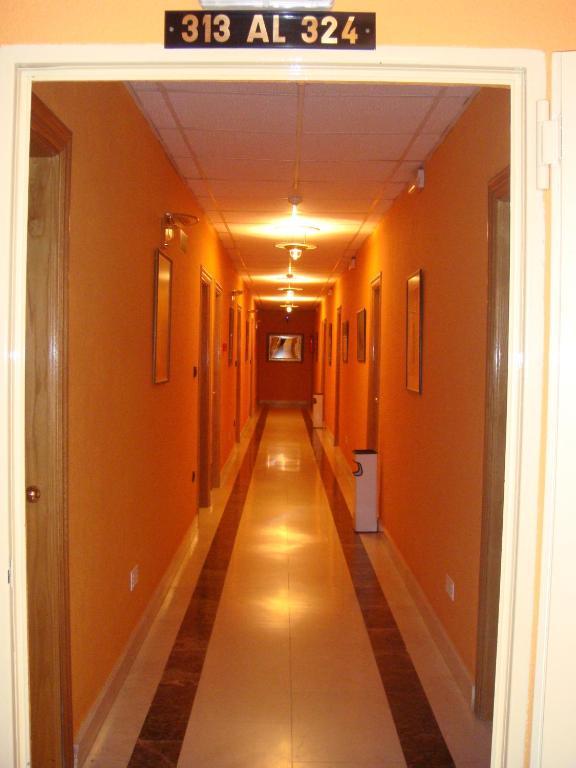 Hostal Serpol Palencia Esterno foto